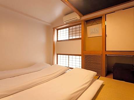 Japanese-Style Room