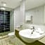 Oaks Brisbane Lexicon Suites