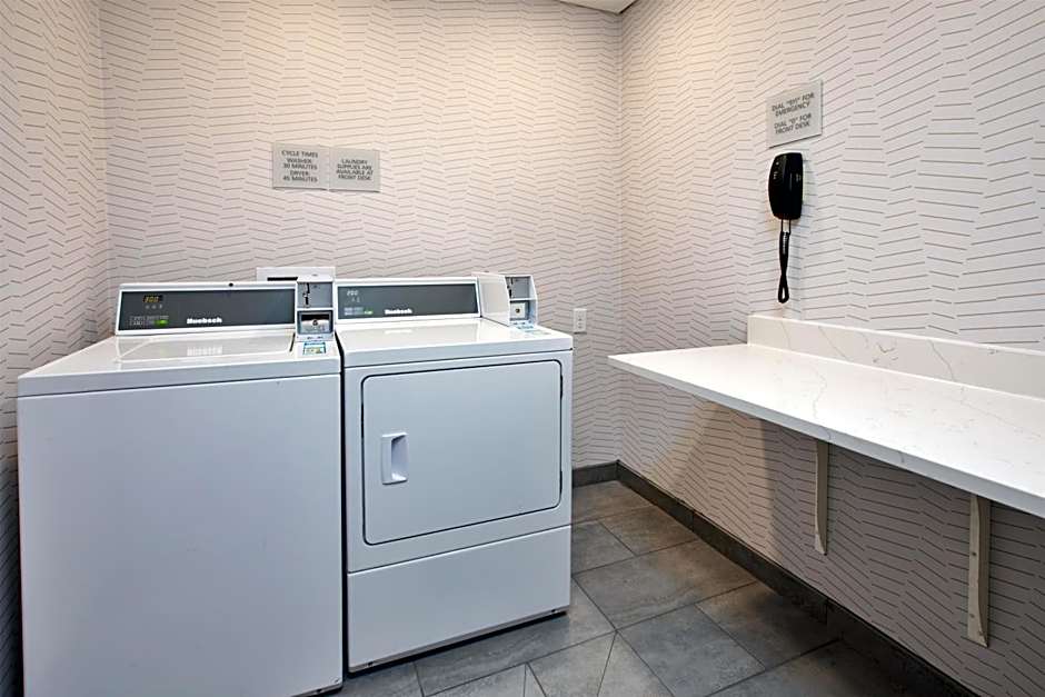 Hampton Inn Detroit/Belleville-Airport Area