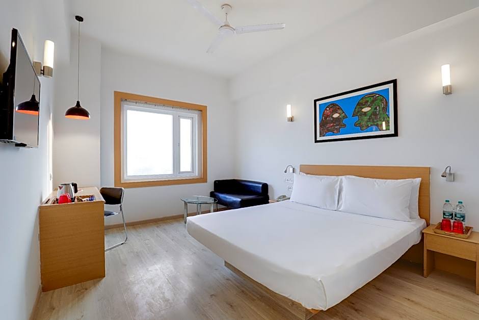 Red Fox by Lemon Tree Hotels, Sector 60, Gurugram
