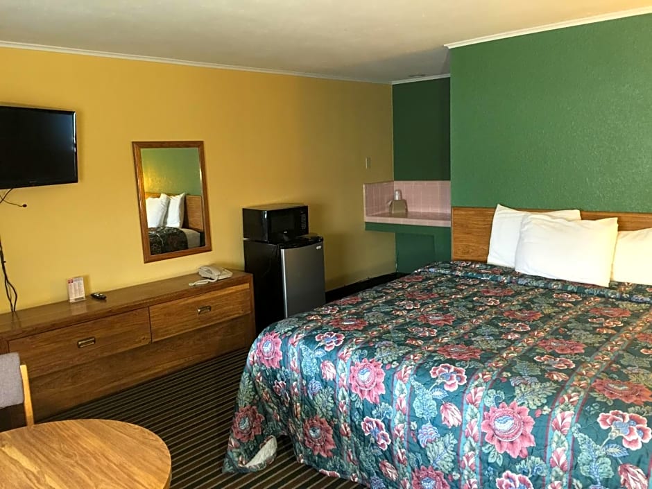 Family Budget Inn Harrison