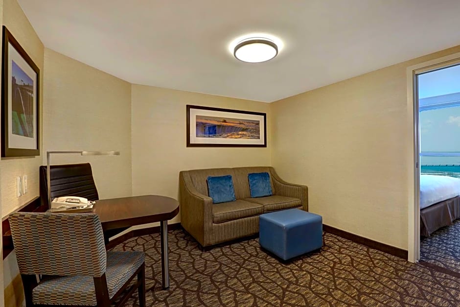 Embassy Suites By Hilton Niagara Falls Fallsview