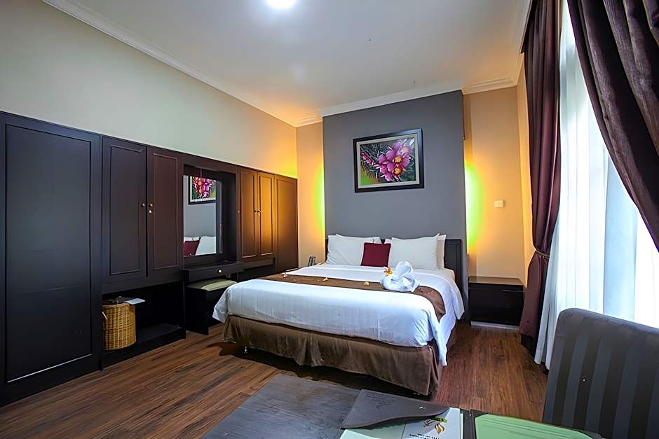 The Royale Krakatau Hotel