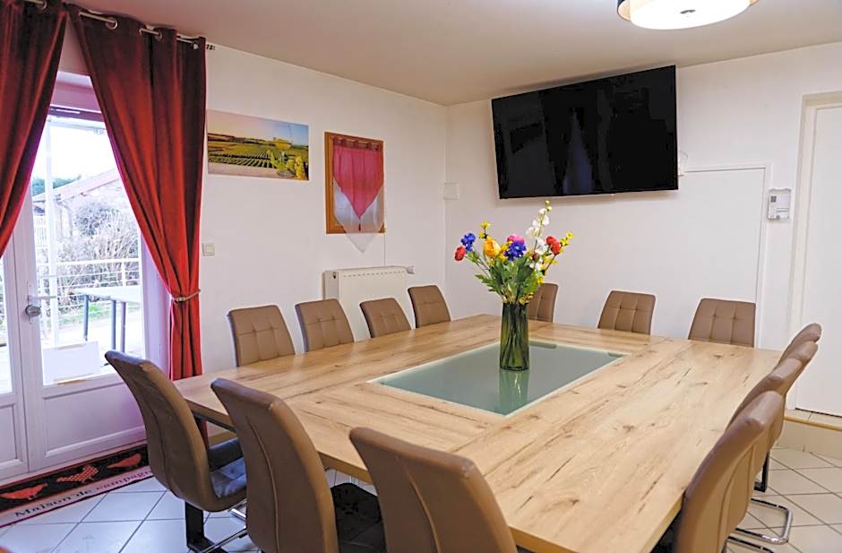 Gîte de Bellevue avec piscine intérieure privative
