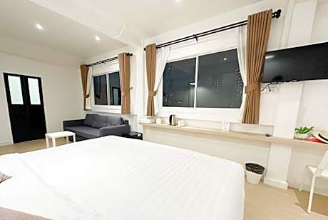 Suite with River View