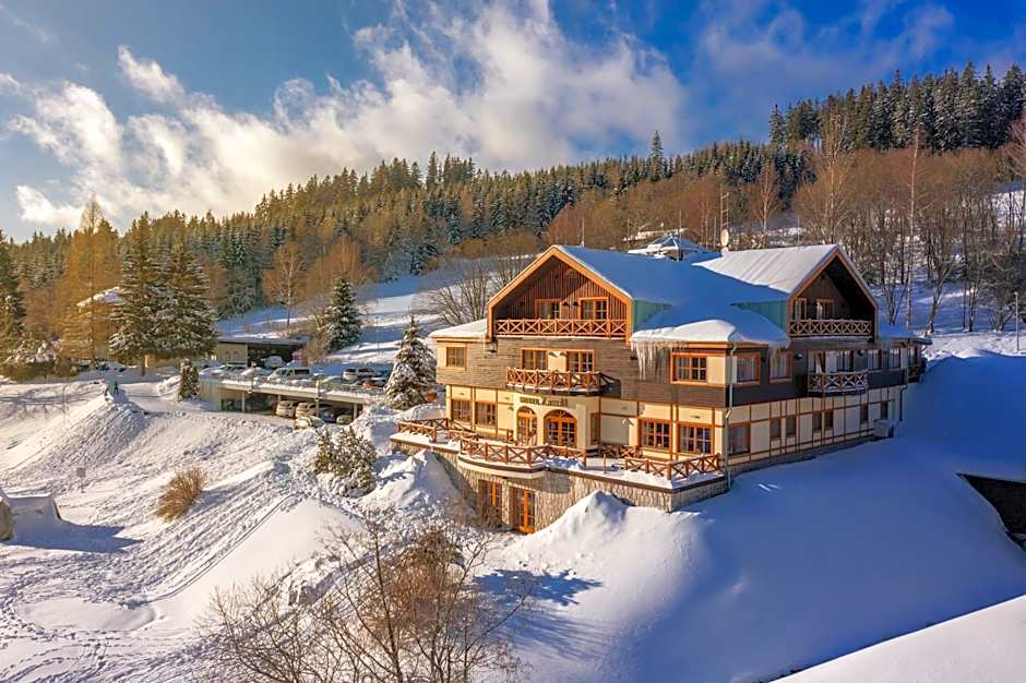 Hotel Zatisi