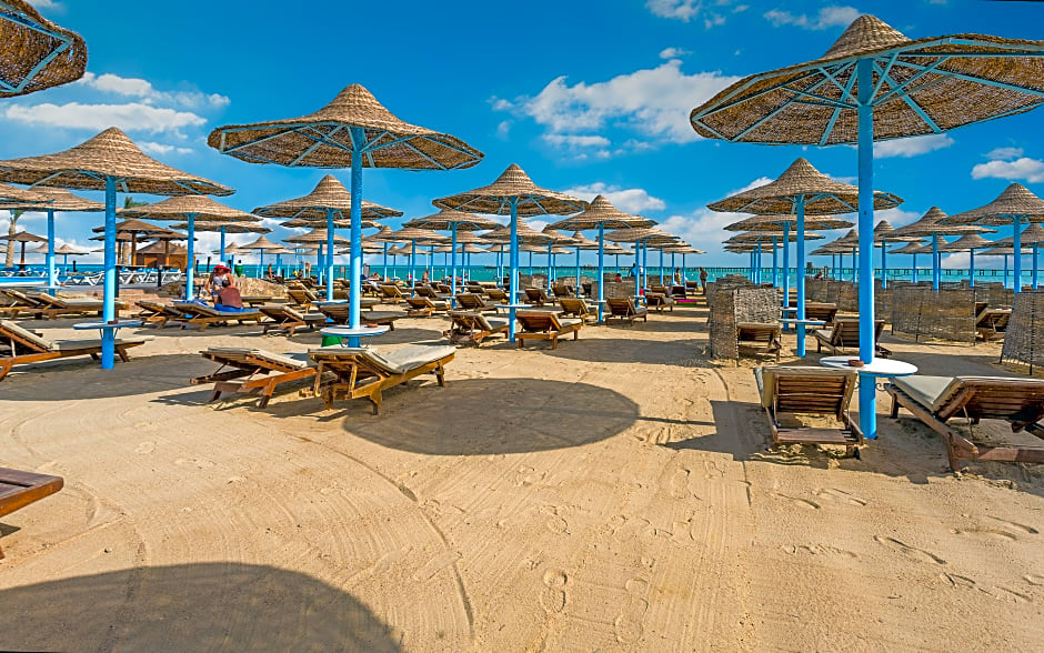 SUNRISE Le Jarden Resort