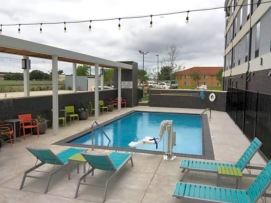 Home2 Suites by Hilton Irving/DFW Airport North