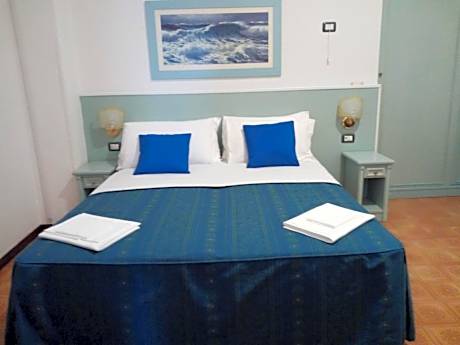 Superior Double or Twin Room with Beach Package