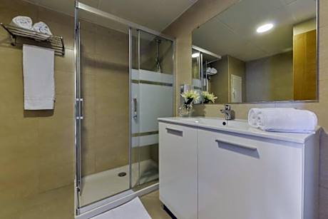 DOUBLE / TWIN SEA VIEW WITH BALCONY