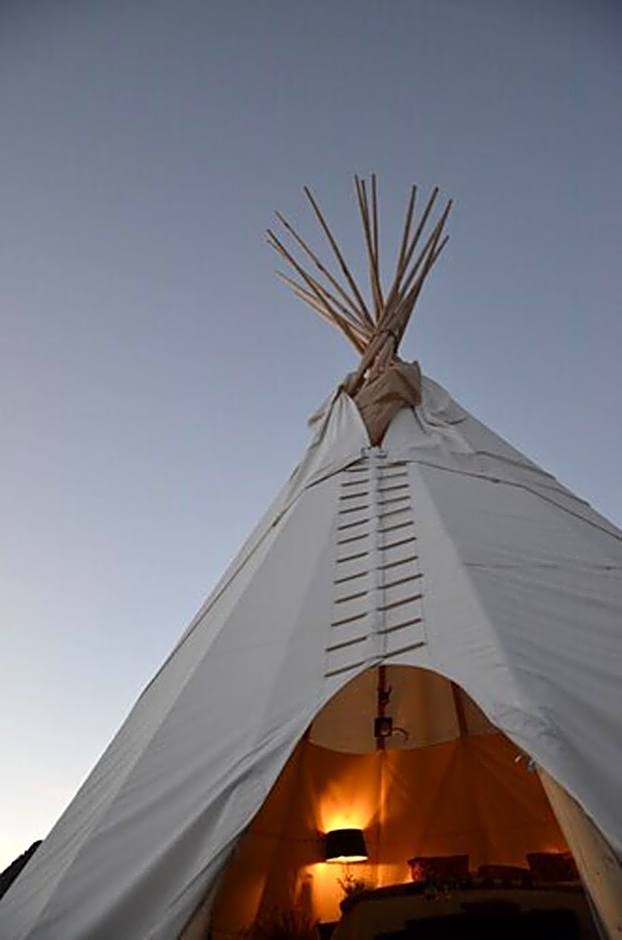 Dreamcatcher Tipi Hotel