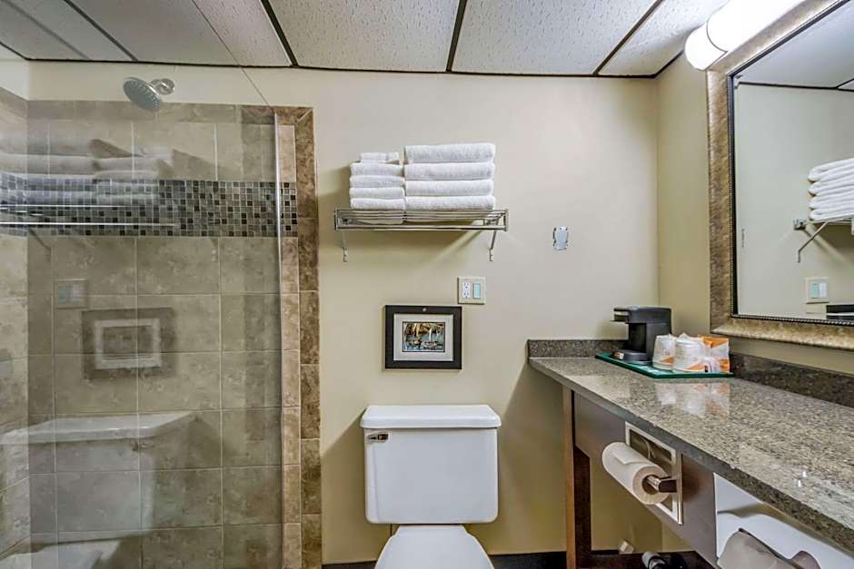 Quality Inn & Suites Newberry