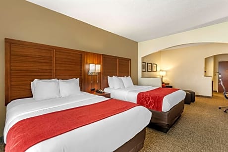 Queen Suite with Two Queen Beds - Accessible/Non-Smoking