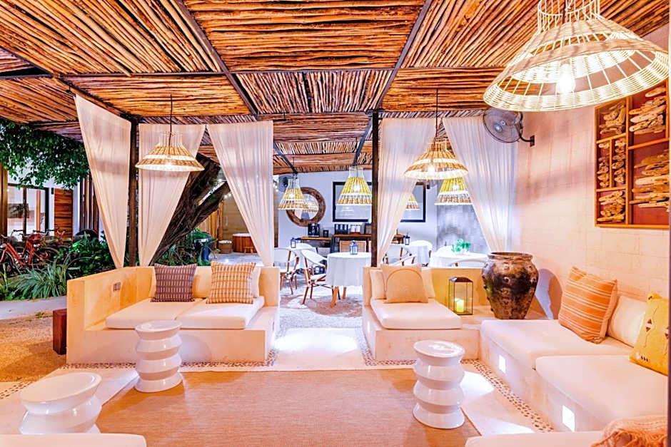 Hotel Aalada Playa del Carmen