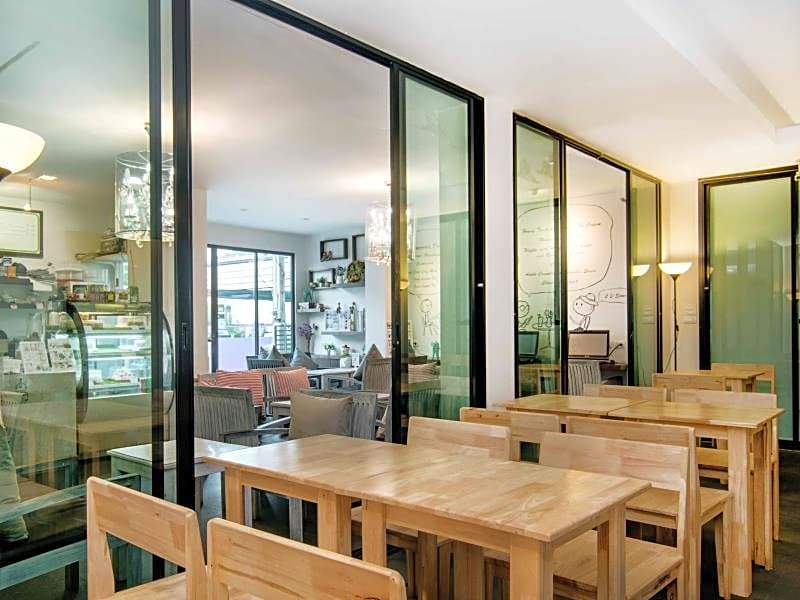 The Phoenix Hotel Bangkok