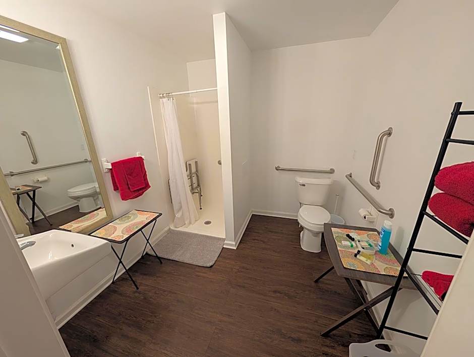 Apple Inn and Suites Cooperstown Area