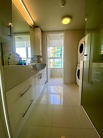 Deluxe Two-Bedroom Apartment