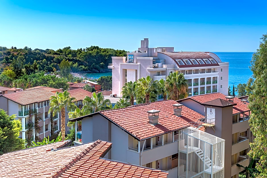 Sealife Buket Beach Hotel