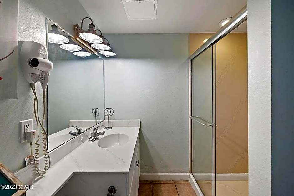 Beach Condo at the Shores of Panama Condos - Unit 918