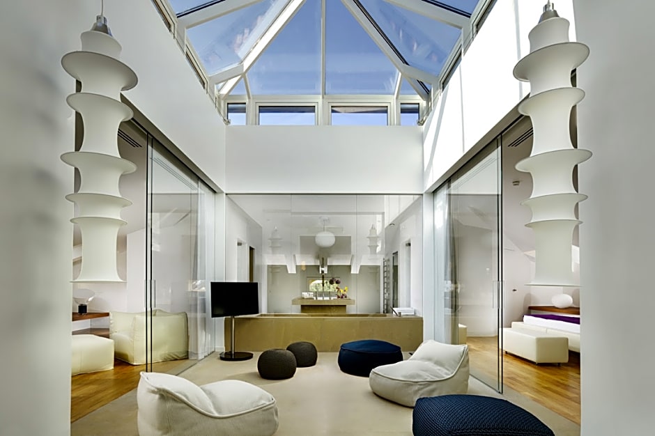 Palazzo Montemartini Rome, A Radisson Collection Hotel