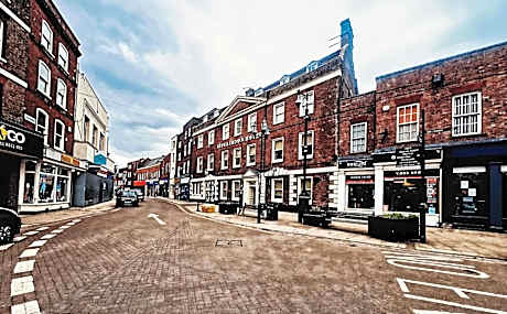 The Rose and Crown Hotel