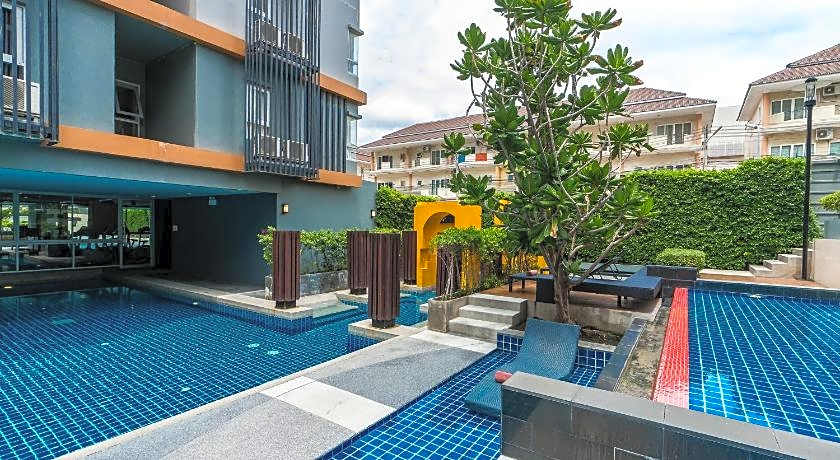 The Grass Serviced Suites