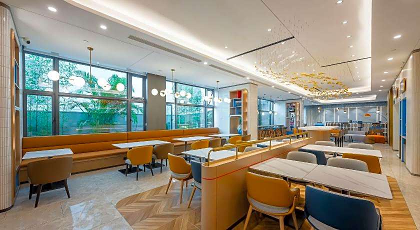 Holiday Inn Express Jiangmen East Station By IHG
