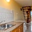 Village Inn Studios & Family Apartments