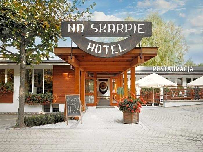 Hotel Na Skarpie - Charzykowy