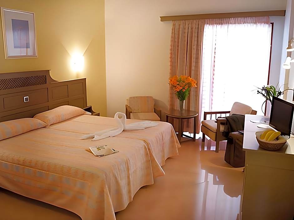 HC Hotel Magec