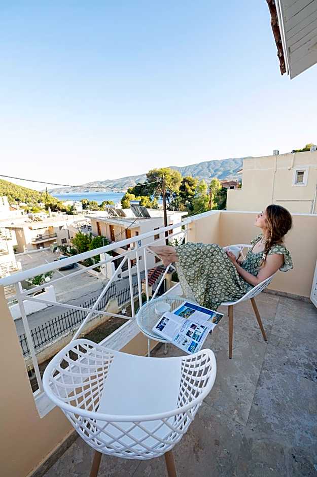 The White Rose Hotel