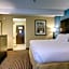 Holiday Inn Express Hotel Fort Campbell-Oak Grove By IHG