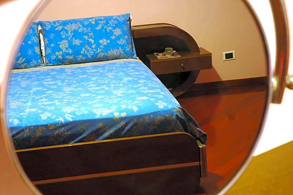 Liana Guest House