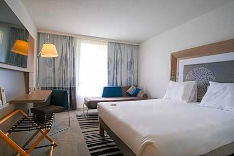 Standard Double Room and sofa