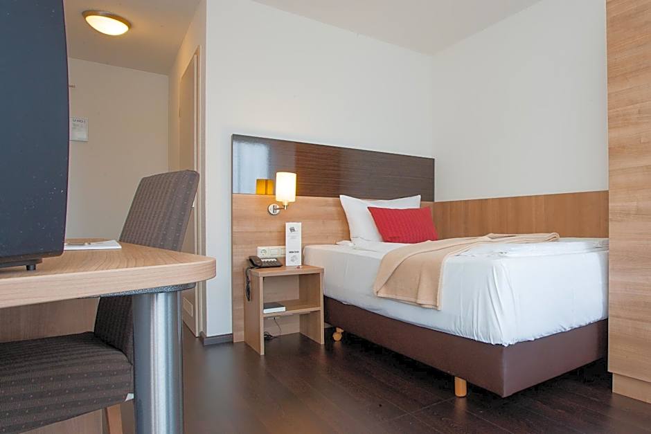 Centro Hotel U-NO1, Trademark Collection by Wyndham