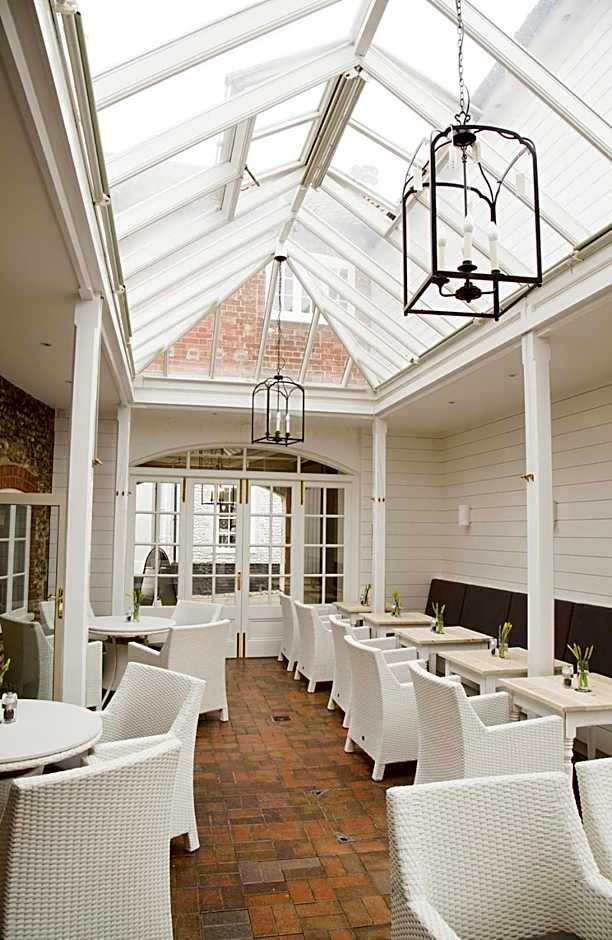 The White Horse Blakeney