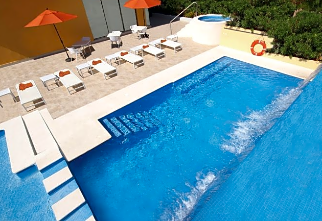 Wyndham Garden Cancun Downtown