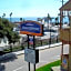 Howard Johnson by Wyndham Santa Cruz Beach Boardwalk