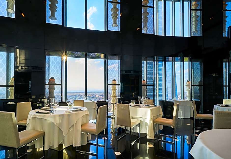 Eurostars Madrid Tower