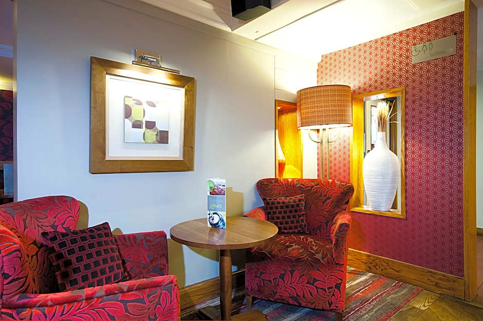 Premier Inn Glasgow Airport