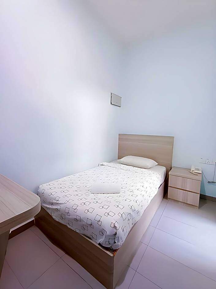Kozi Hotel by Ardens - Taman Bukit Indah