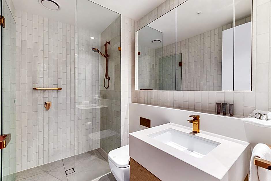 Collins House Apartments by CLLIX