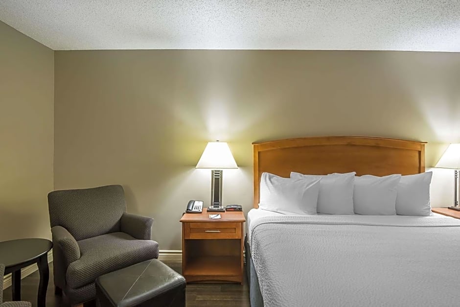 Quality Inn West Edmonton