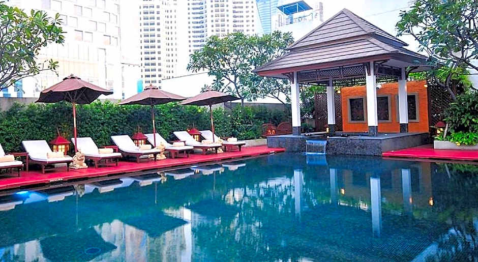 Centre Point Pratunam Hotel