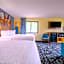 Days Inn & Suites by Wyndham Waterloo