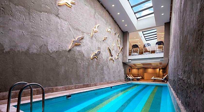 DoubleTree by Hilton Istanbul Gayrettepe