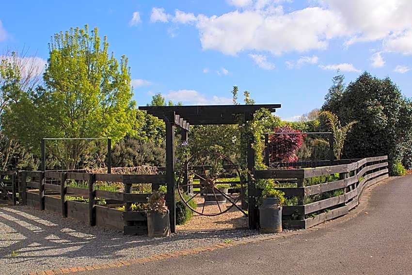 Cambridge Coach House