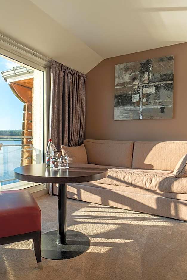 HÃ´tel du Golf de l'Ailette, The Originals Relais