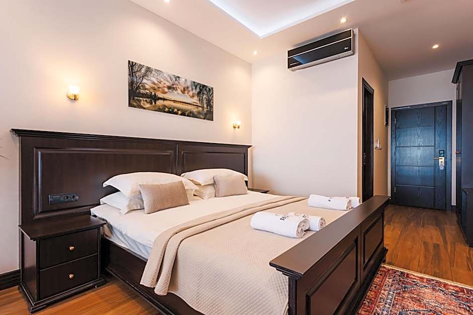 Padam Hotel & SPA