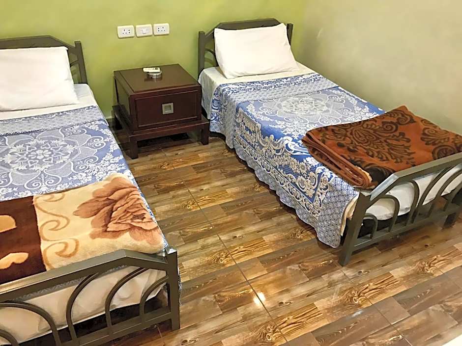 Sun Rise Hotel & Hostel & Tours